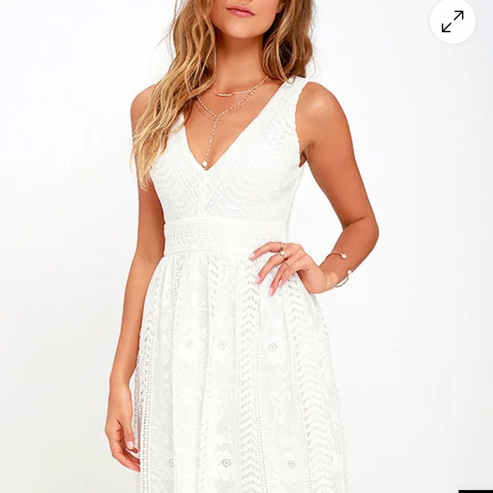 Lulu's White V-Neck Lace Midi Dress with Scalloped Hem Size XS - Picture 2 of 12